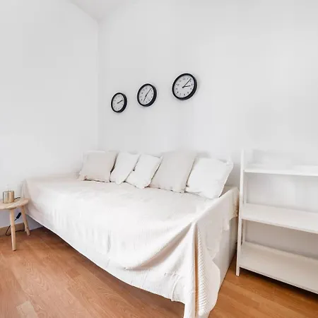 Apartment 51 Bedroom Over Marques De Pombal
